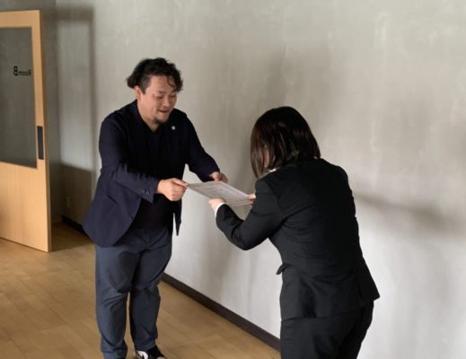 入社式＿授与